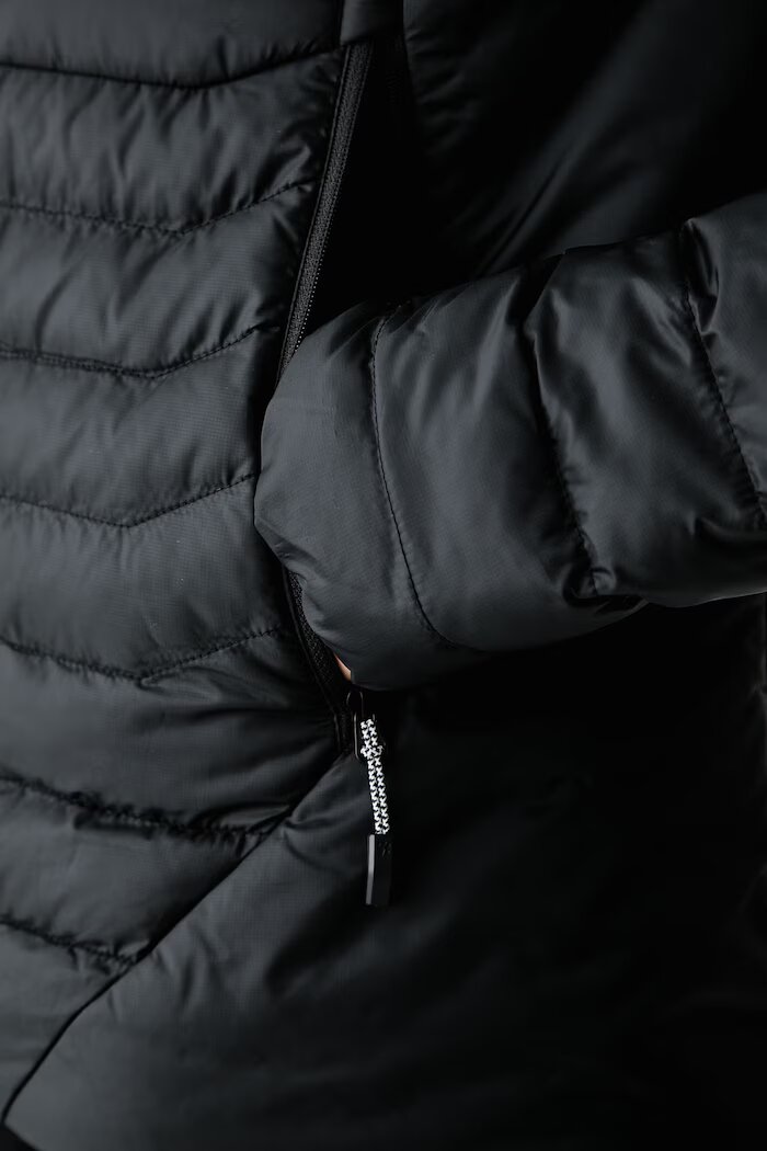 Jack Wolfskin спортно яке дамско ROUTEBURN черно A66387