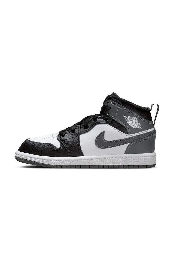 Jordan 1 Mid маратонки за деца от кожа черни DQ8424