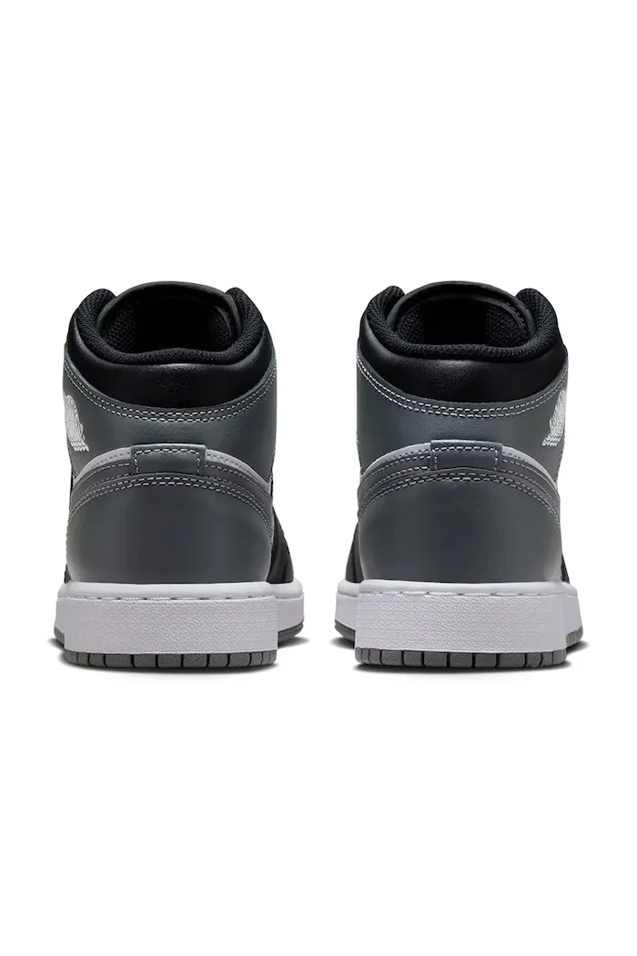 Jordan Air 1 Mid маратонки за деца черни DQ8423