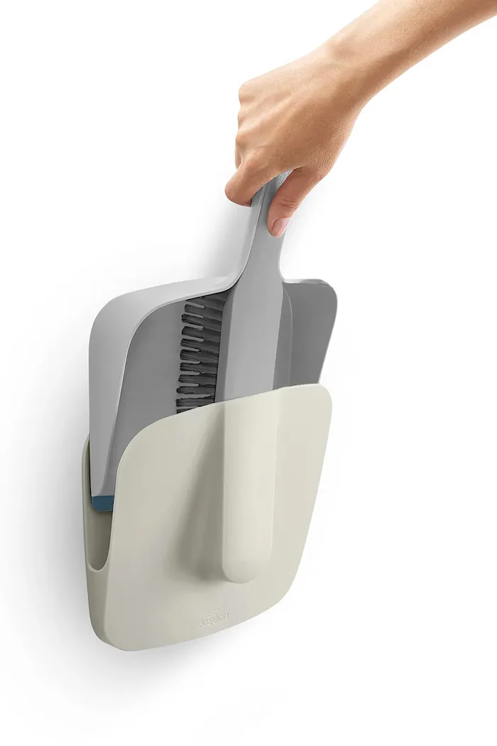 Joseph Joseph Четка и лопатка за почистване Cleantech 22 x 12 cm в бежово