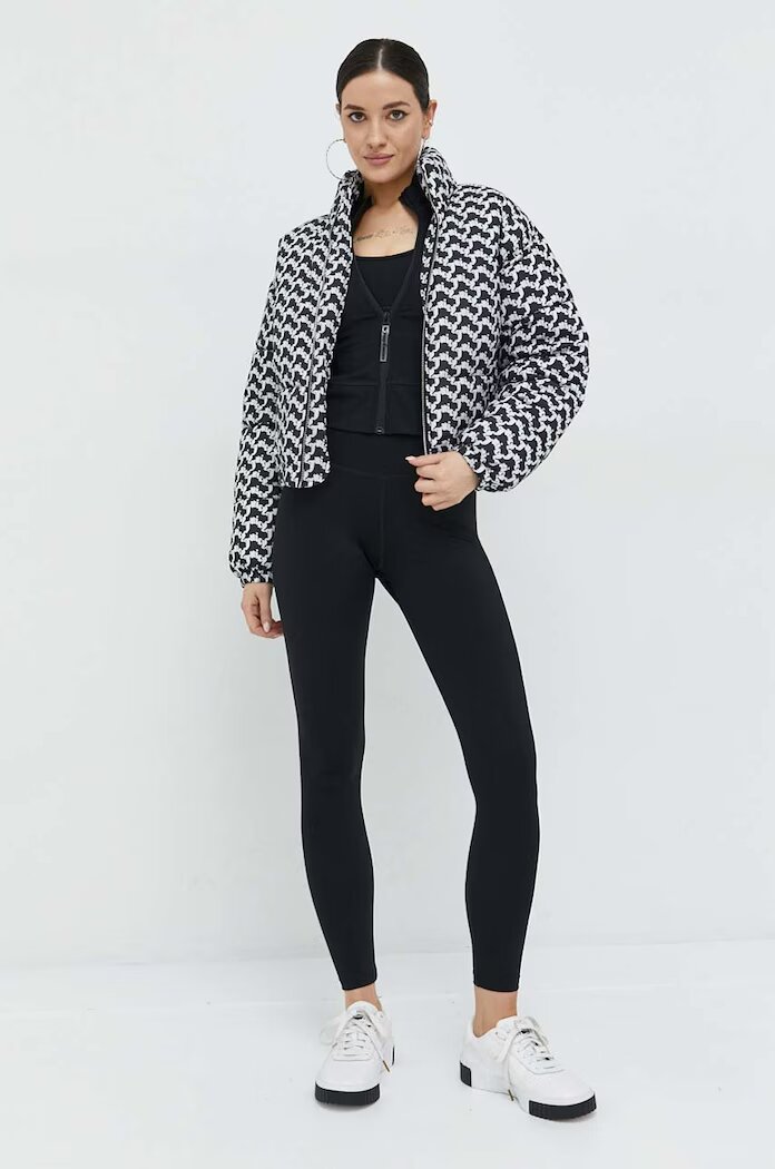 Juicy Couture Спортен сутиен Lazlo в черно с изчистен дизайн