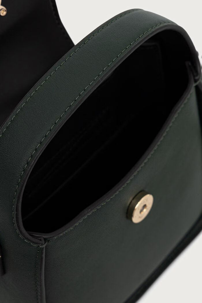 Karl Lagerfeld чанта crossbody дамска от кожа K/SIGNATURE зелена B4W30008