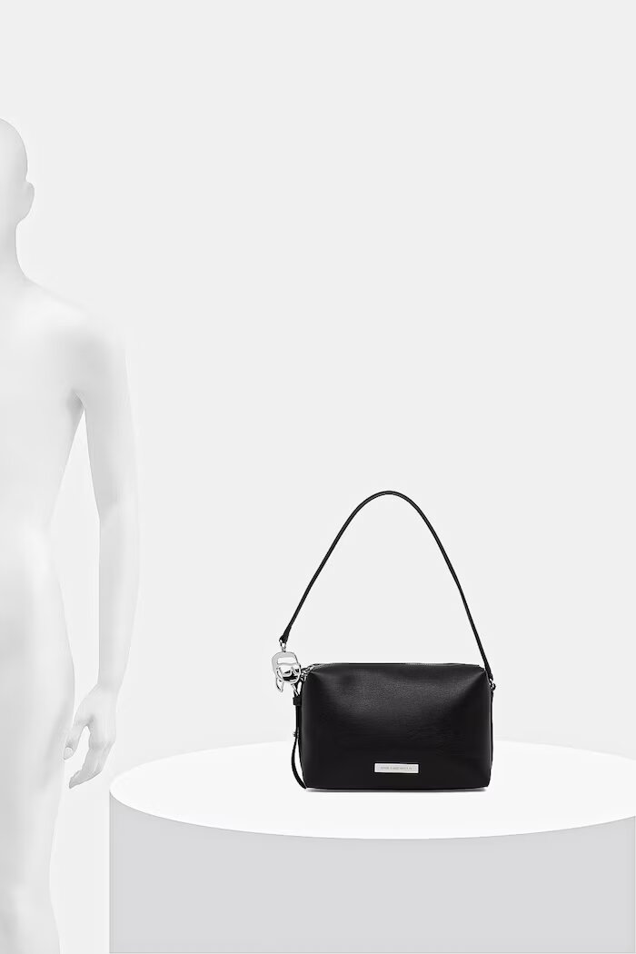 Karl Lagerfeld чанта дамска от имитация на кожа IKON черна B2W30062