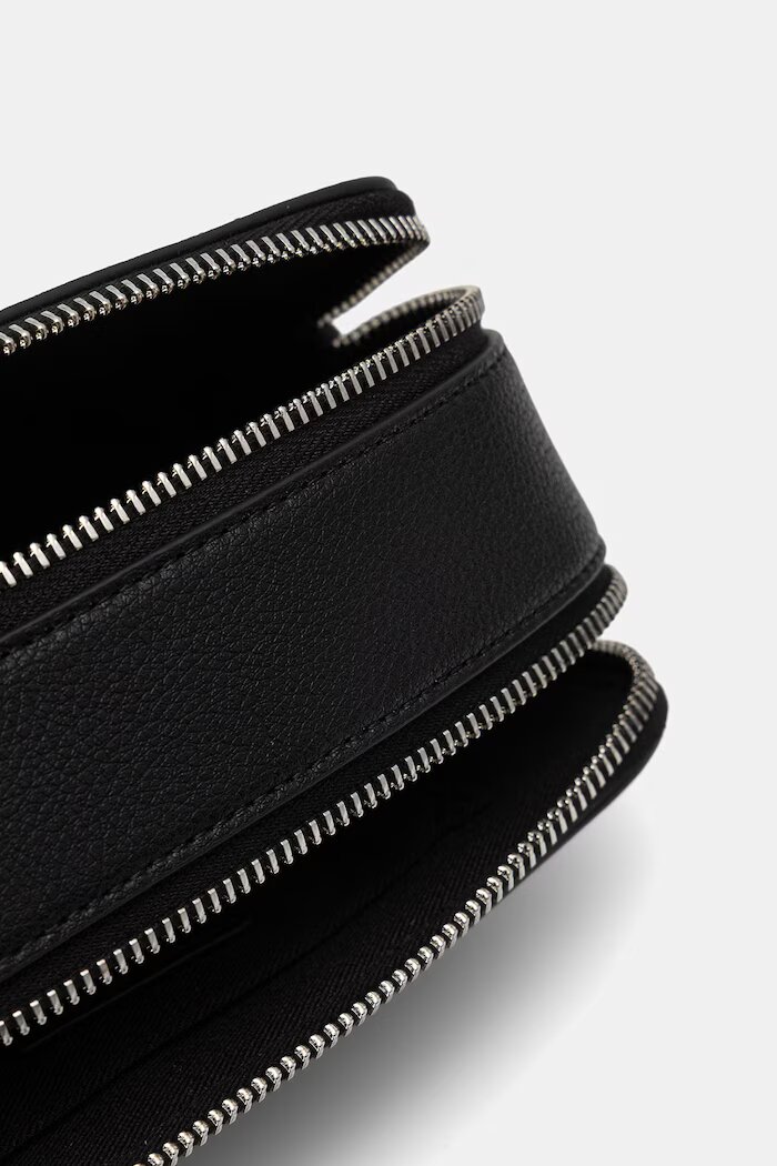KARL LAGERFELD JEANS чанта crossbody дамска от имитация на кожа черна B3W30169