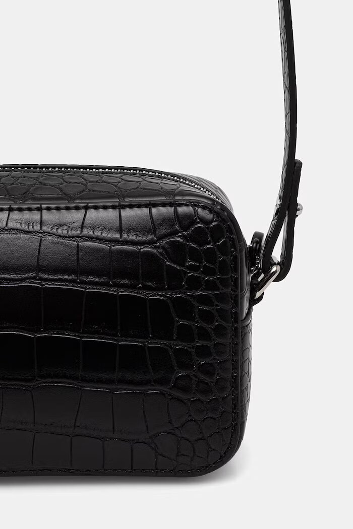 KARL LAGERFELD JEANS чанта crossbody дамска от имитация на кожа черна B3W30287