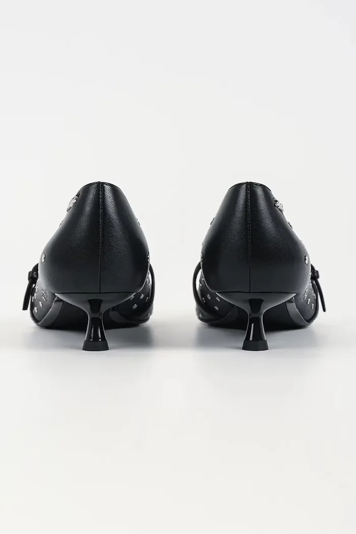 Karl Lagerfeld Кожени обувки с тънък ток PASHA в черно KL30106S