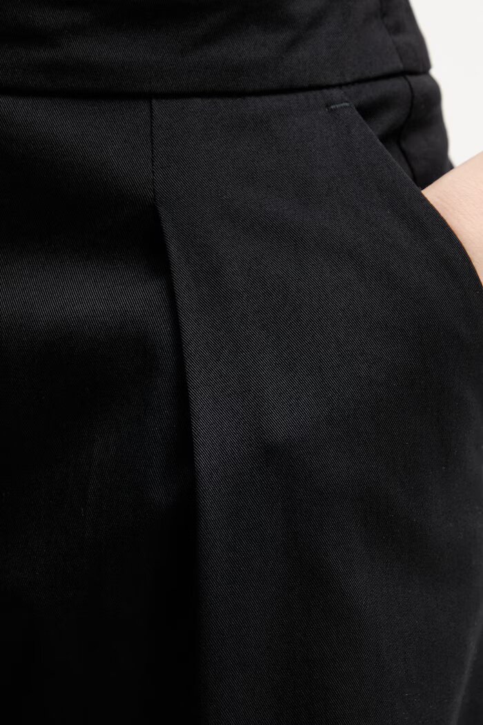 Karl Lagerfeld панталон дамски памучен черен с висока талия B2W10134