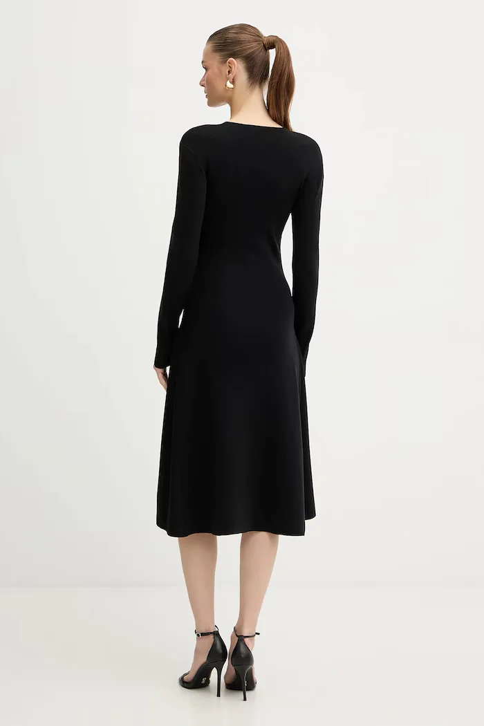 Karl Lagerfeld Рокля KARL DAILY в черно среднодълга разкроена B1W13003
