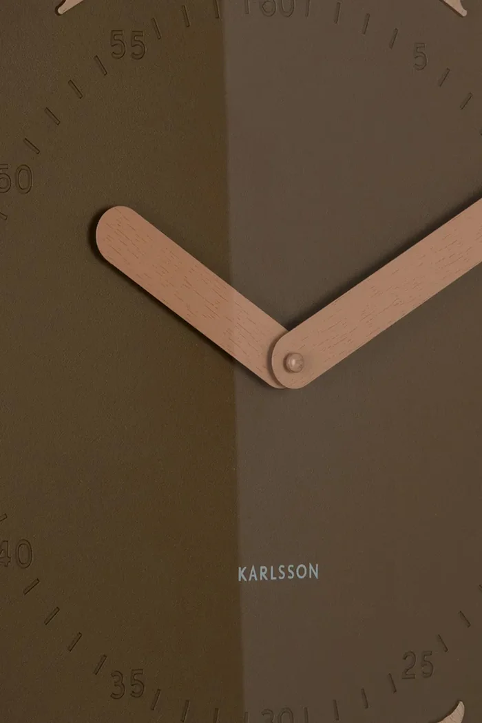 Karlsson Стенен часовник Amena 40 cm в кафяво