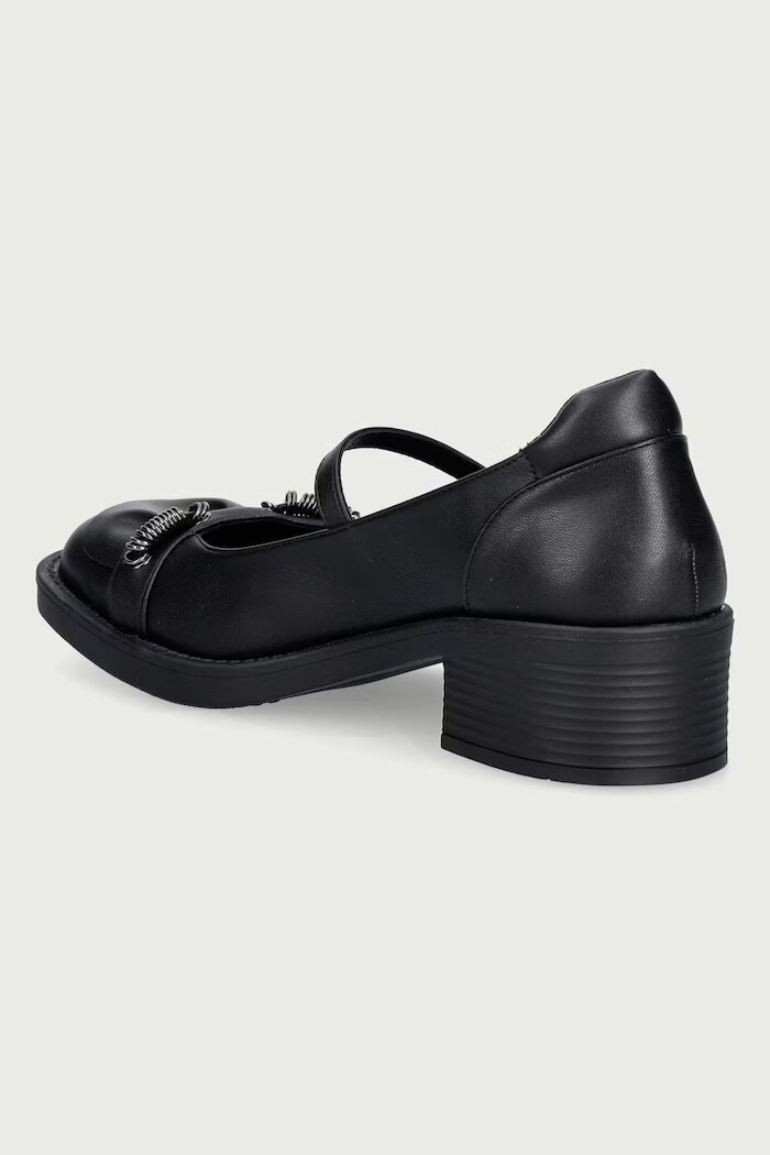 Koi Footwear балеринки Ruffle Chain Mary Janes черни STORMVEIL