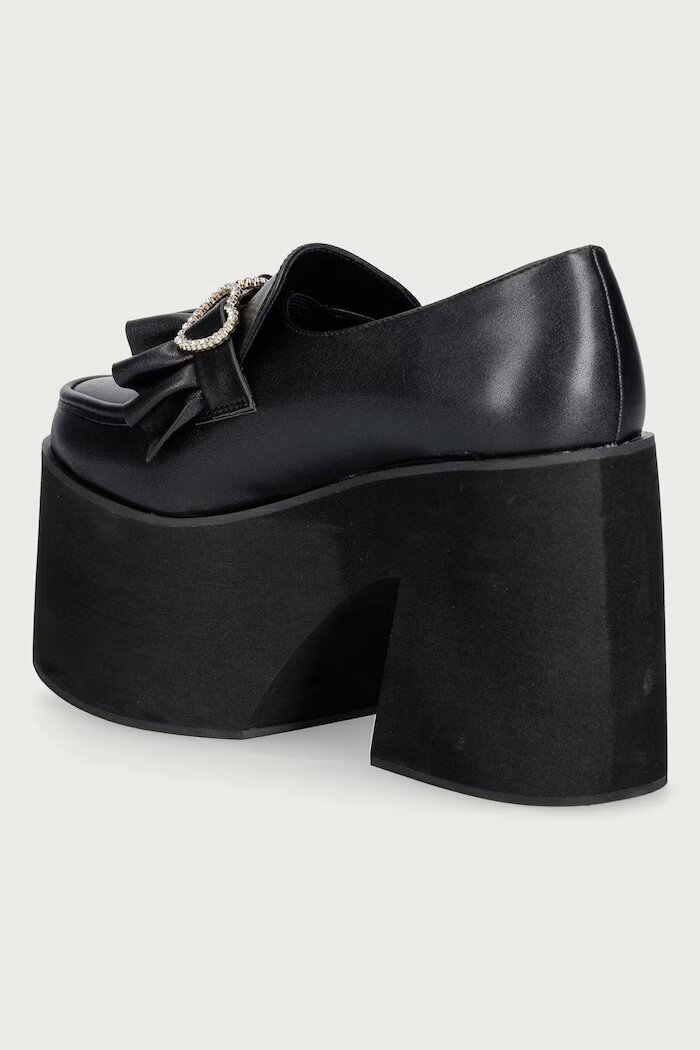 Koi Footwear мокасини с дебел ток Dark Delights Chunky Heart Shoes черни GW02