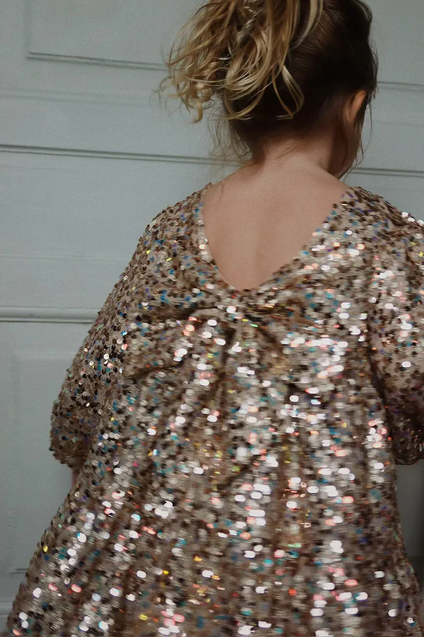 Konges Sløjd Детска рокля LILA SEQUINS BOW DRESS