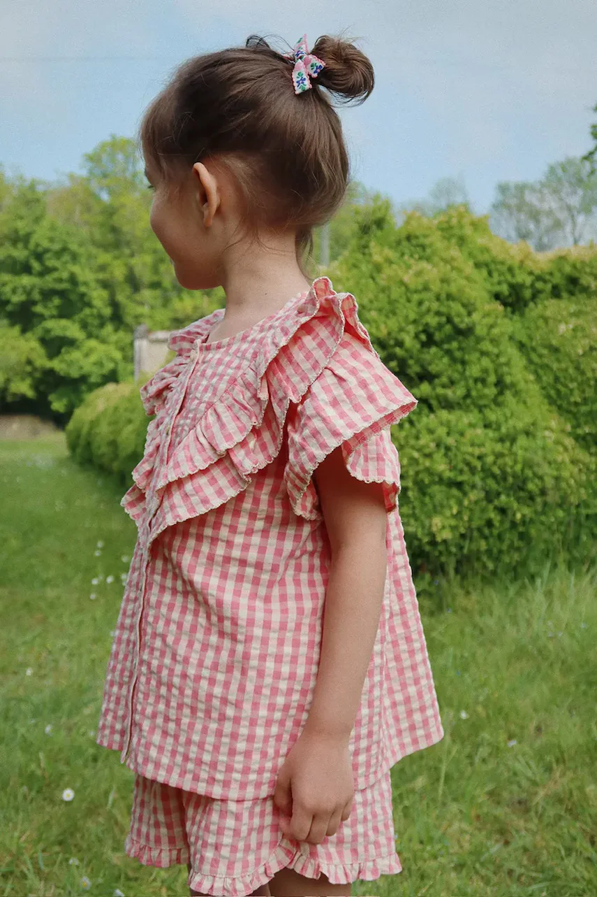 Konges Sløjd Детски памучен къс панталон KIM FRILL SHORTS GOTS