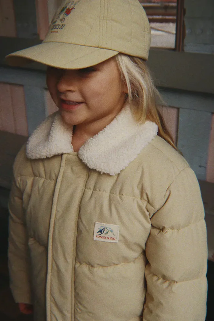 Konges Sløjd капитонирано яке за деца ALPI COLLAR JACKET GRS бежово KS105680