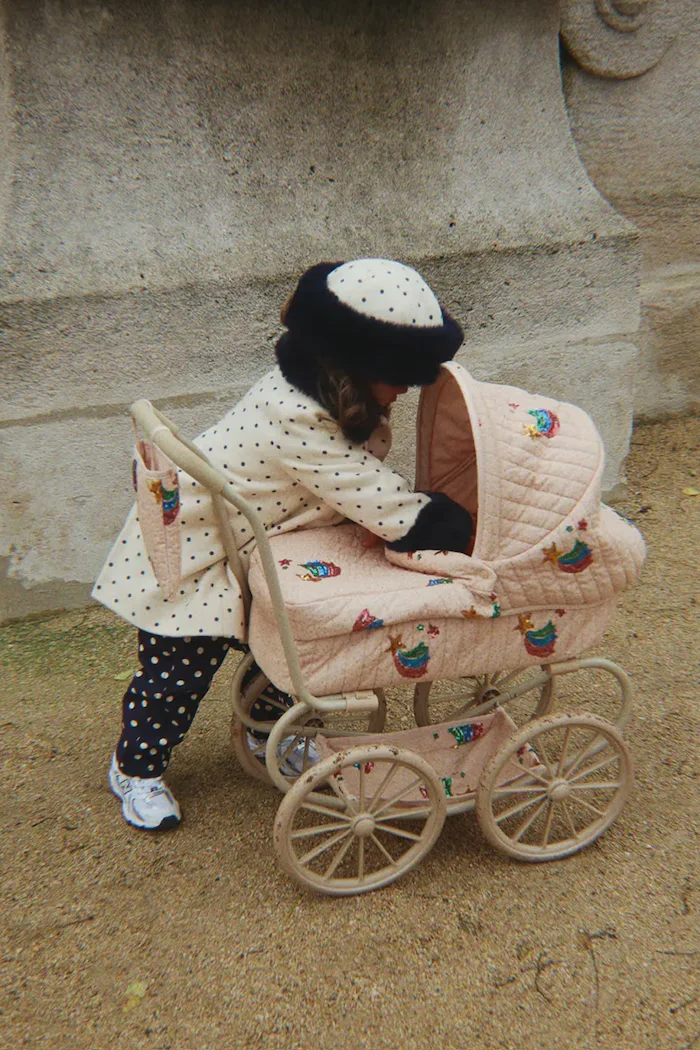 Konges Sløjd Количка за кукли за деца MINNIE TULLE DOLL PRAM розова KS106300
