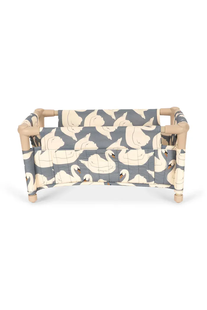 Konges Sløjd Легло за кукли за деца от памук DOLL TRAVEL BED синьо KS105972