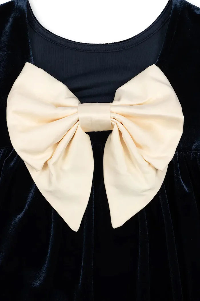 Konges Sløjd рокля от кадифе GIA BOW DRESS GRS тъмносиня с изчистена шарка KS108494