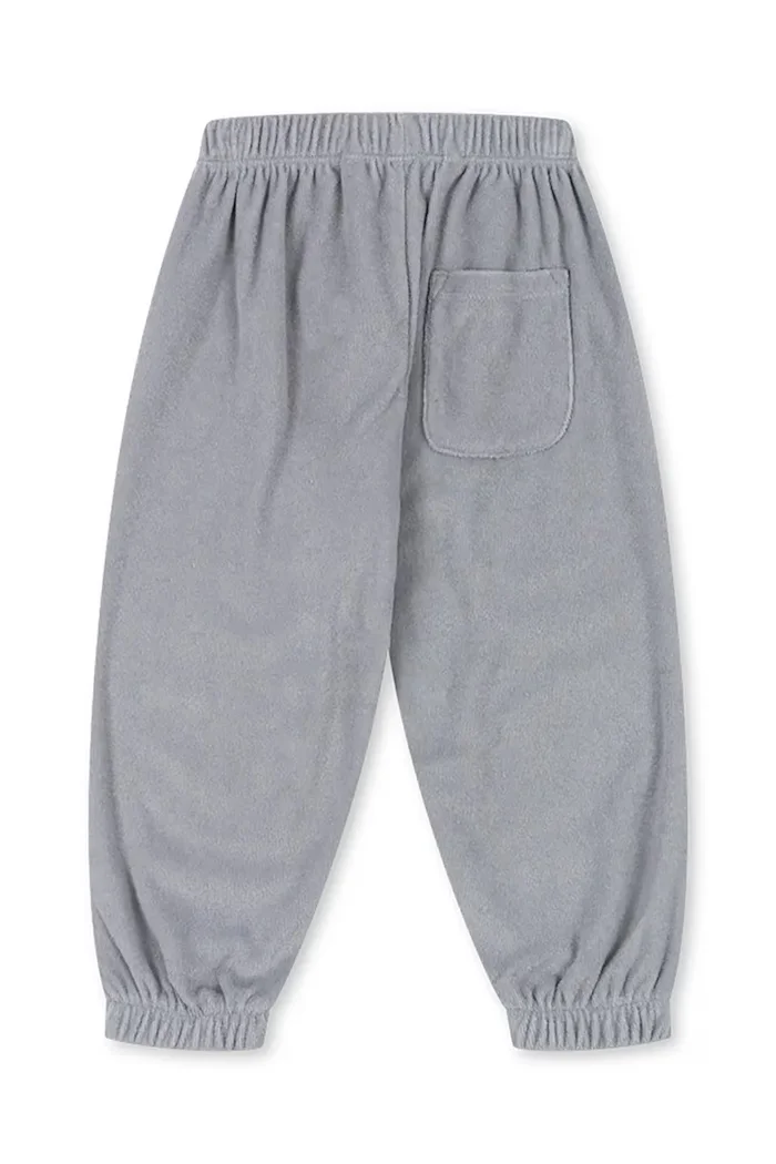 Konges Sløjd спортен панталон за деца с памук ITTY SWEATPANTS GOTS син със стандартна талия KS107614