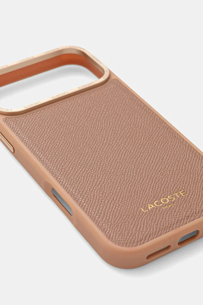 Lacoste Кейс за телефон iPhone 17 Pro Max в кафяво LCHMP17XPCEGP