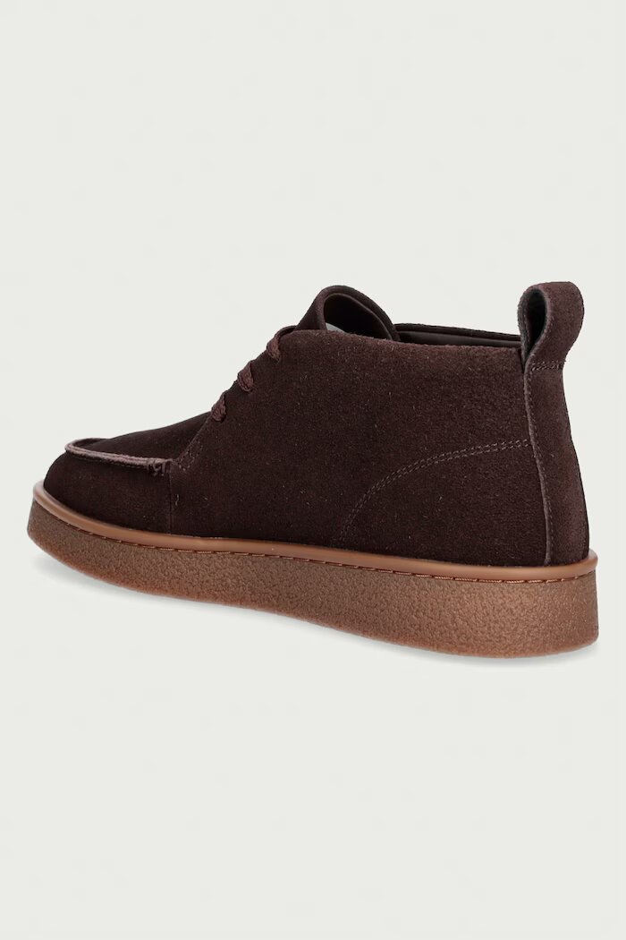 Lacoste половинки обувки мъжки от велур Baseshot Chukka Sneakers кафяви 50SMA0028