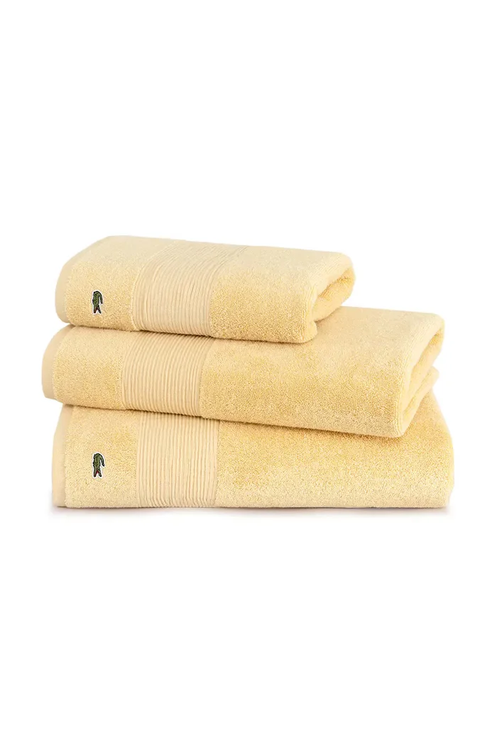 Lacoste Средна памучна кърпа L LECROCO Sesame 70 x 140 cm в жълто