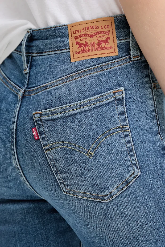 Levi's Дънки 720 HIRISE SUPER SKINNY в синьо 52797 52797.0396