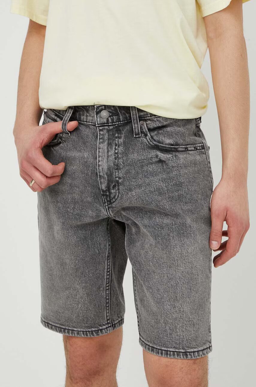 Levi's Дънков къс панталон