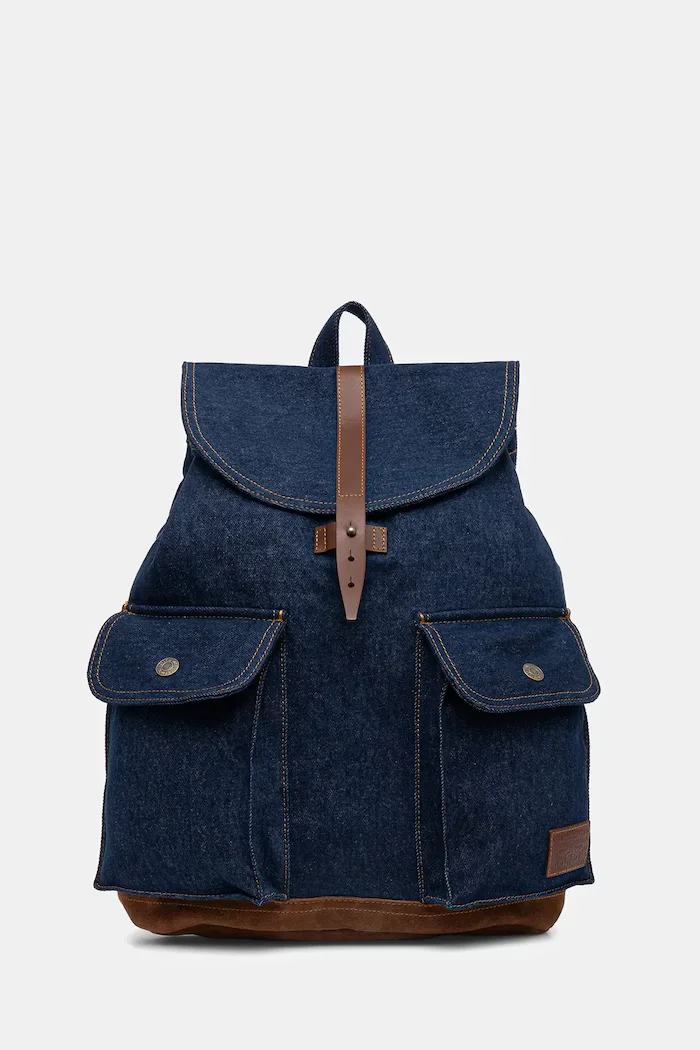 Levi's Дънкова раница в тъмносиньо голям размер с изчистен дизайн 002GW-0000