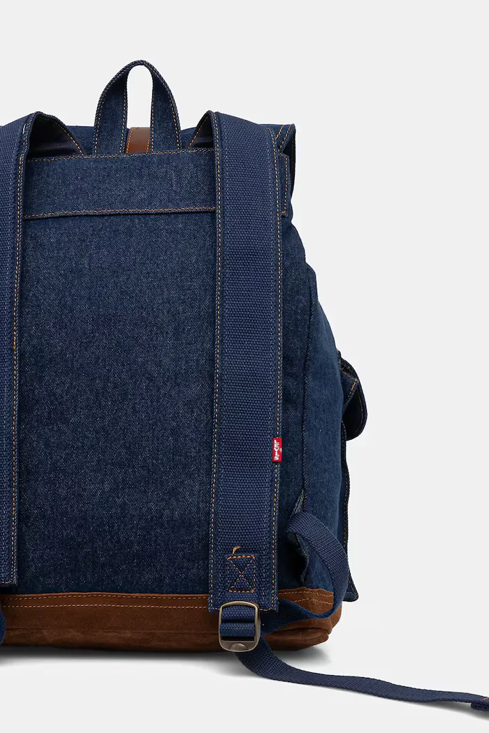 Levi's Дънкова раница в тъмносиньо голям размер с изчистен дизайн 002GW-0000