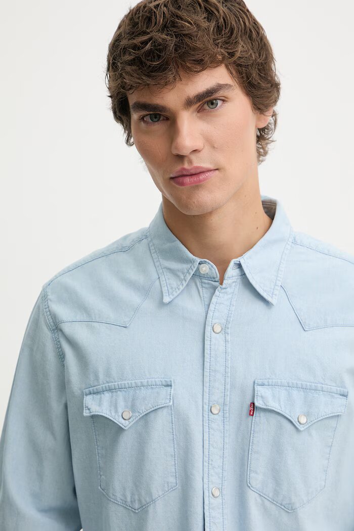 Levi's Памучна риза CLASSIC WESTERN STANDARD в синьо със стандартна кройка с класическа яка 85745
