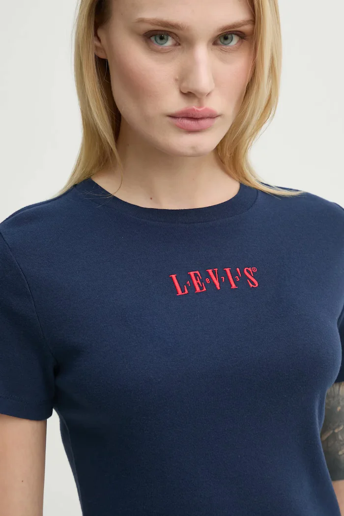 Levi's Памучна тениска в тъмносиньо A8798