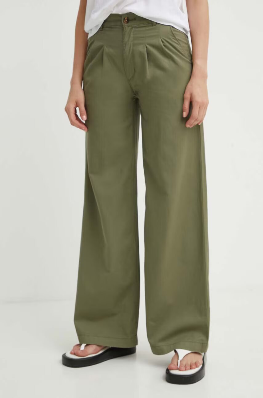 Levi's Панталон PLEATED WIDELEG