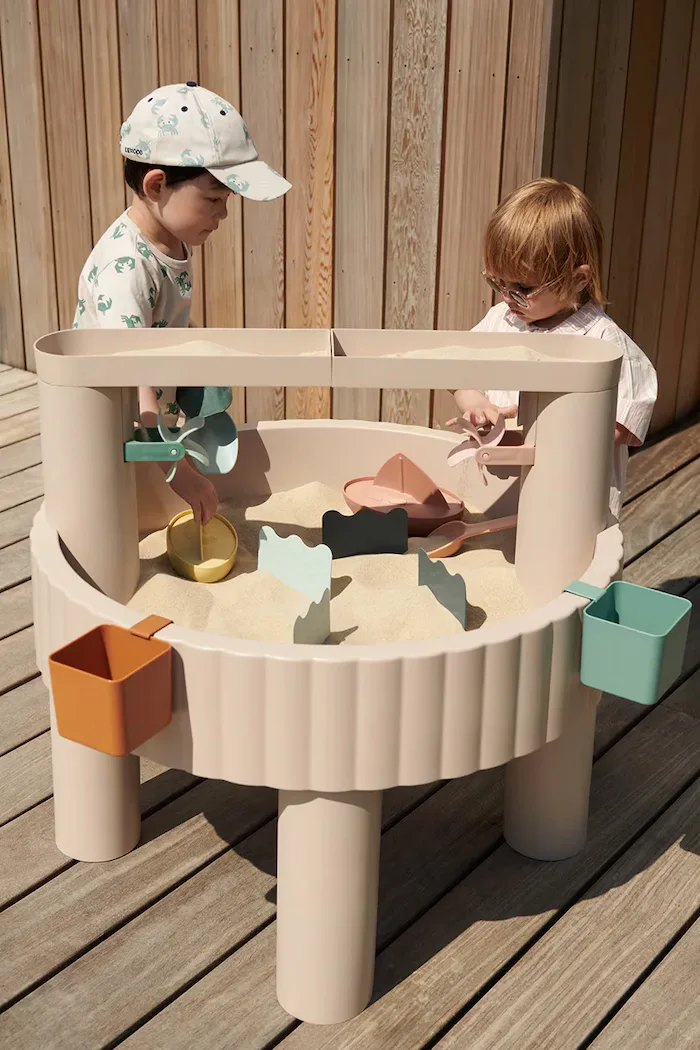Liewood Комплект за игра за деца Sepp Activity Table бежов LW19734