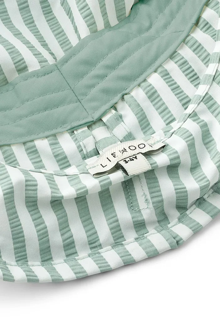 Liewood шапка с козирка за деца Damona Seersucker Sun Hat зелена LW21437