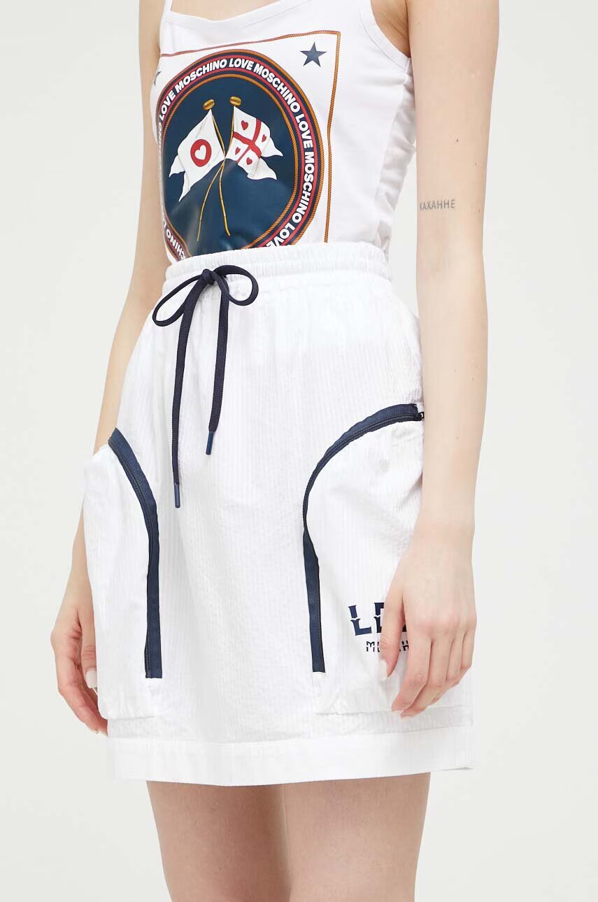 Love Moschino Пола