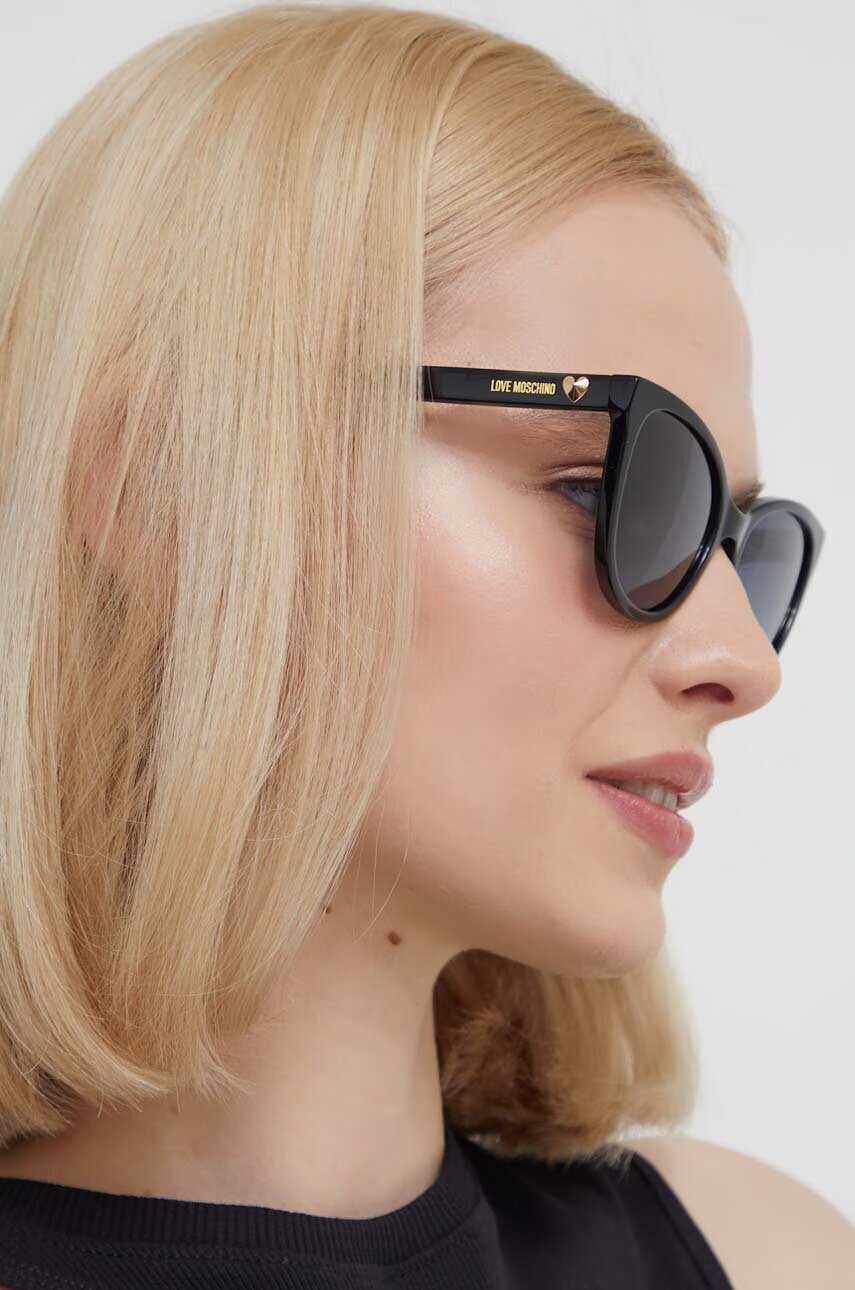 Love Moschino Слънчеви очила