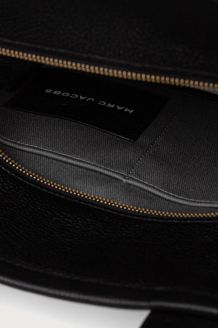 Marc Jacobs чанта crossbody дамска от кожа THE MEDIUM TOTE черна H004L01PF21