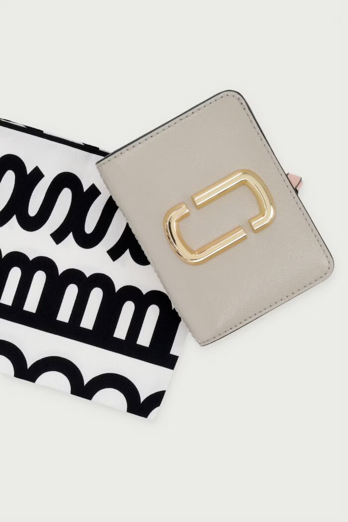 Marc Jacobs портфейл дамски от кожа THE SNAPSHOT бежов 2P6SMP021S01