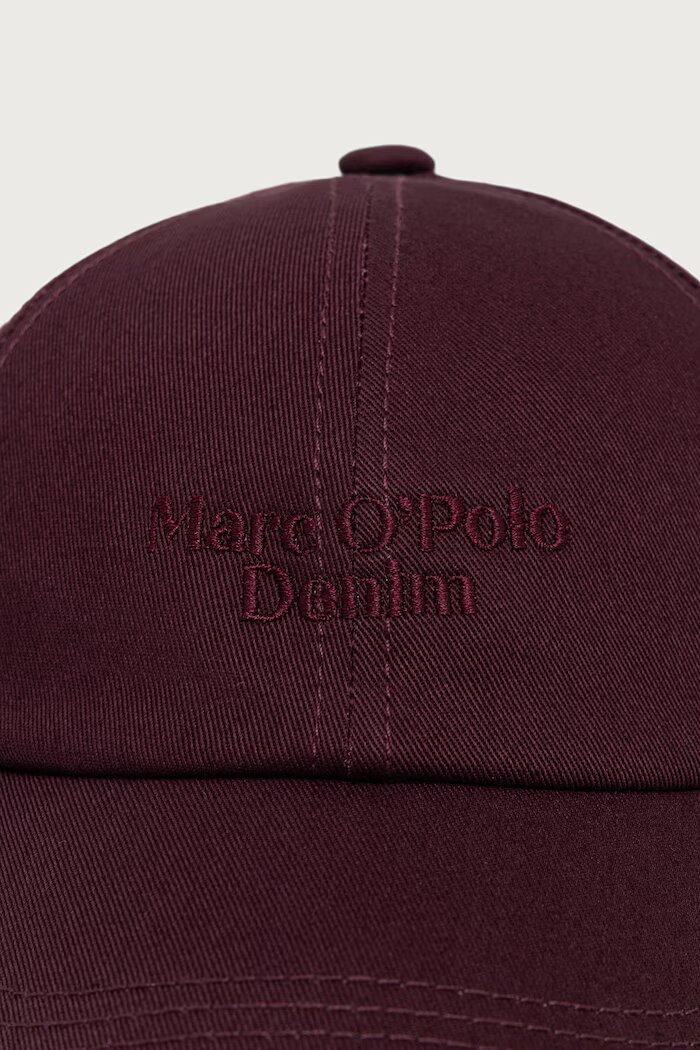 Marc O'Polo шапка с козирка дамска от памук бордо 5000012393