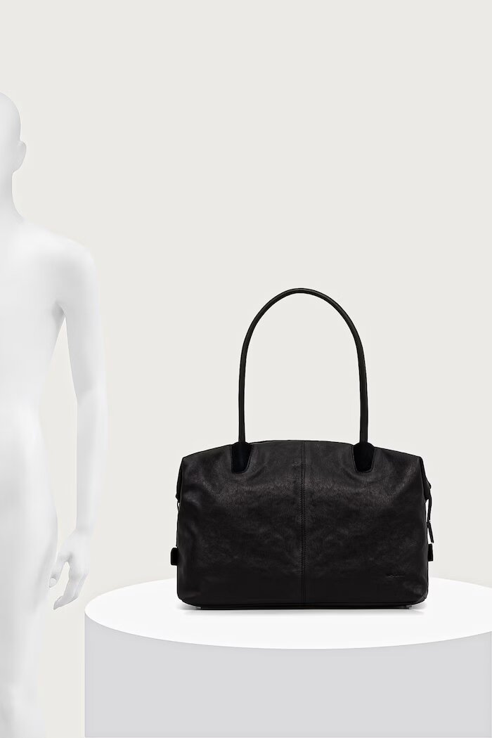 MAX&Co. шопинг чанта дамска от кожа MCASAMBAG черна 2626516037200