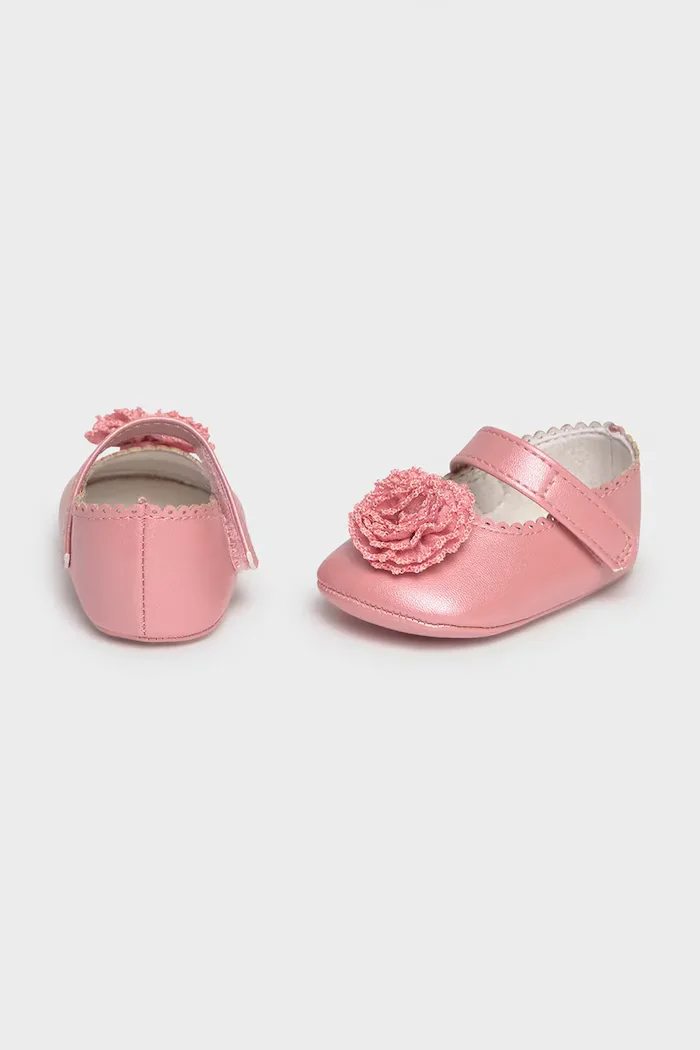 Mayoral Newborn балеринки за бебе розови 9159