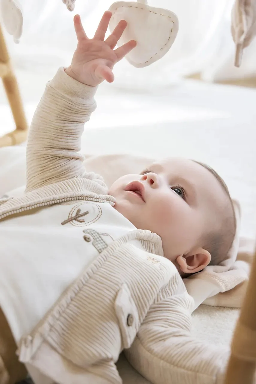 Mayoral Newborn Бебешки анцуг