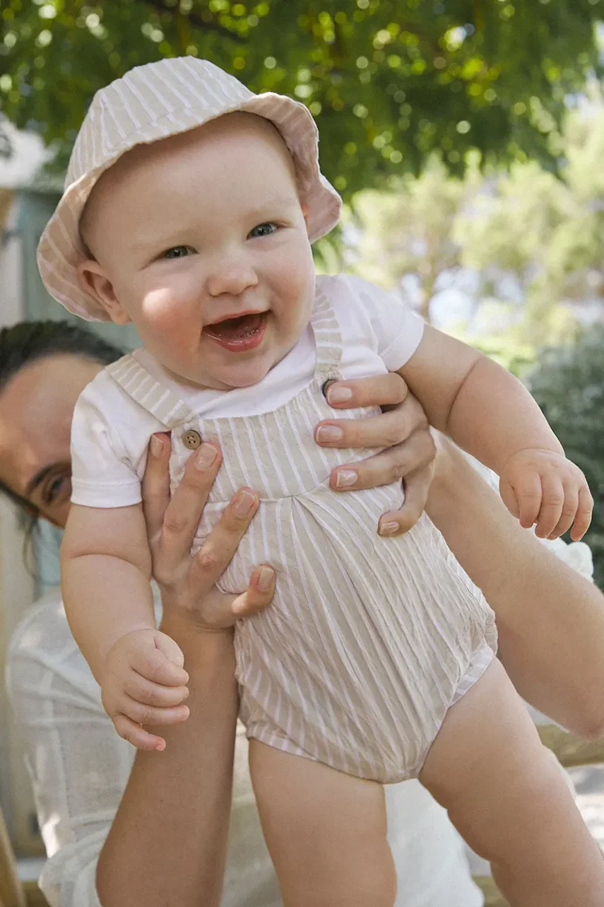 Mayoral Newborn Бебешки къс гащеризон