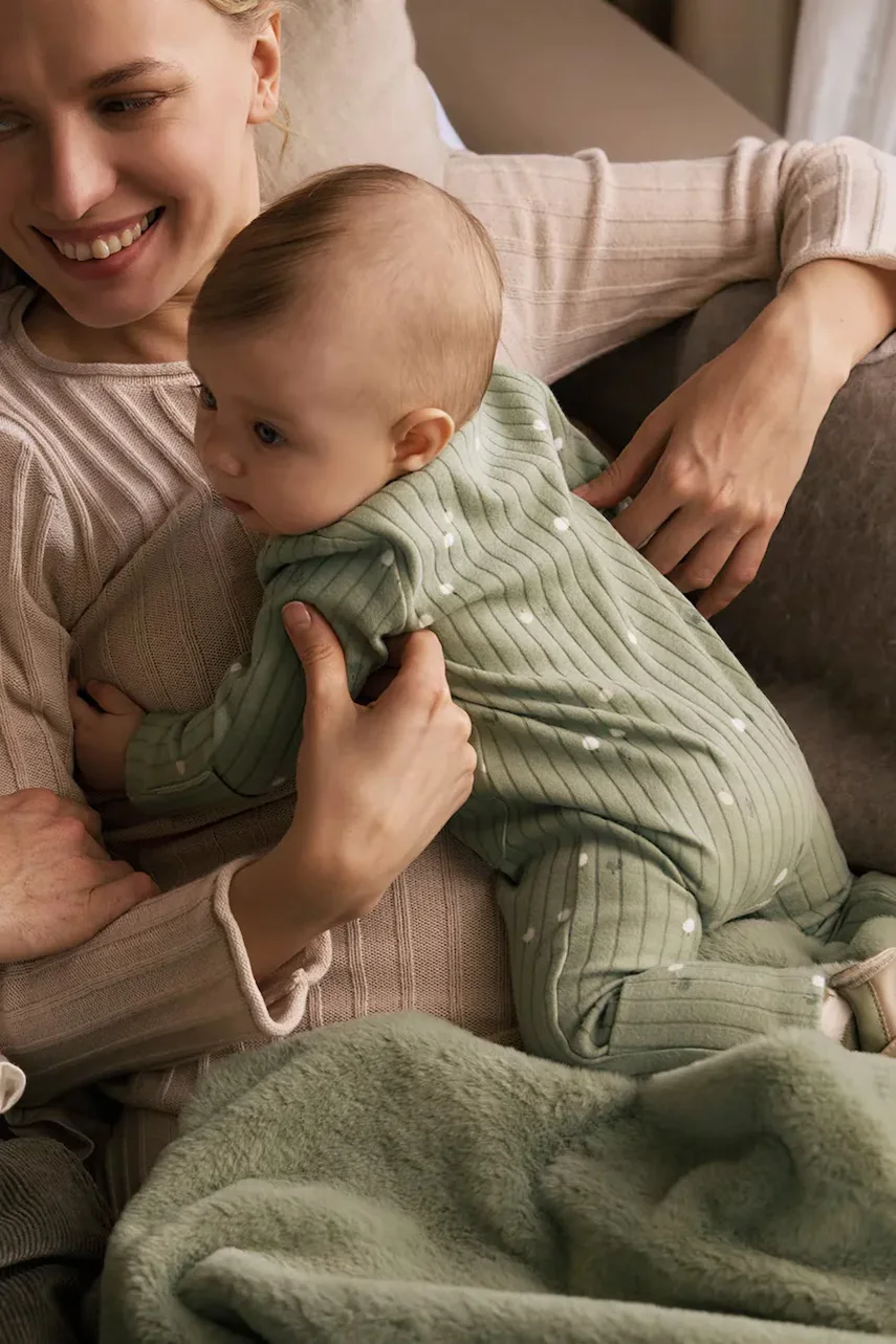 Mayoral Newborn Бебешки ританки