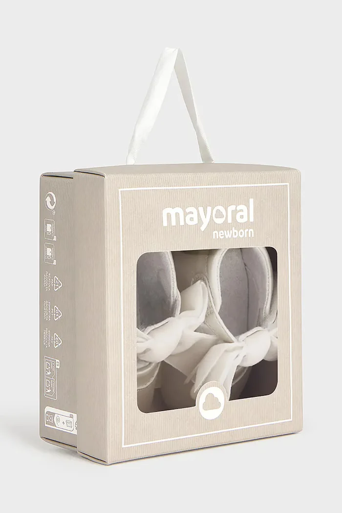 Mayoral Newborn обувки за бебе бежови 9158