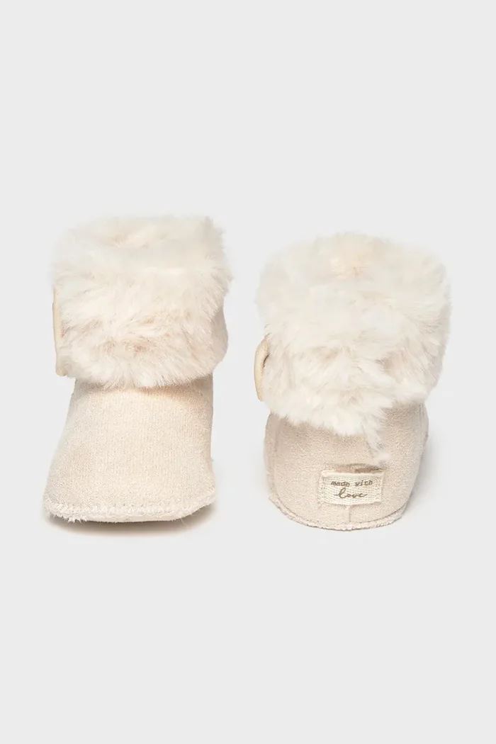 Mayoral Newborn обувки за бебе бежови 9163