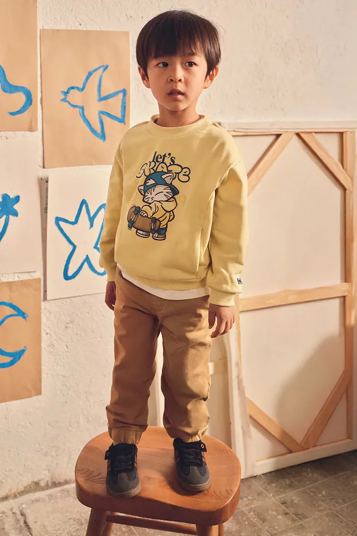 Mayoral панталон за деца с памук jogger soft кафяв 4511