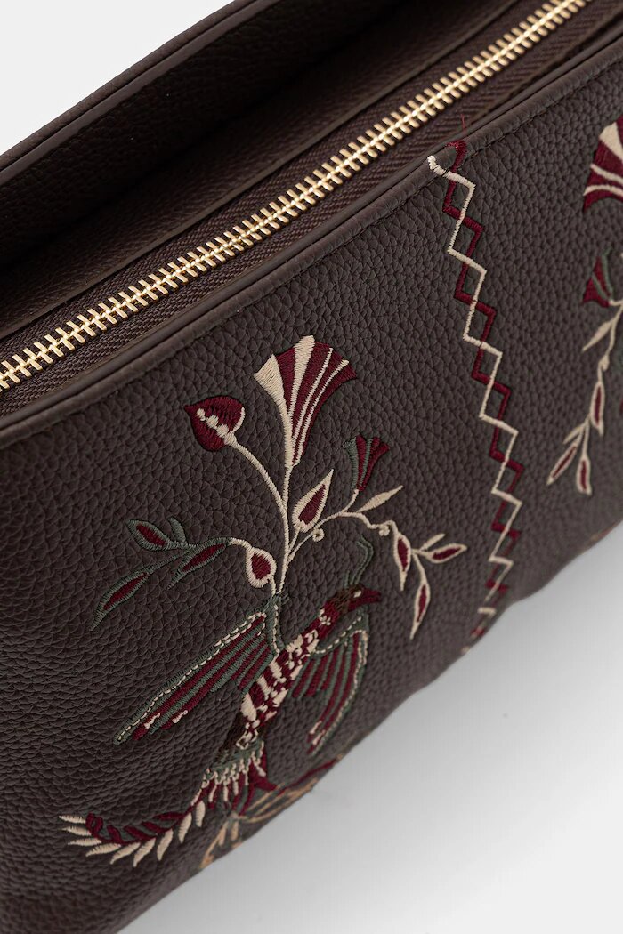 Medicine чанта crossbody дамска кафява