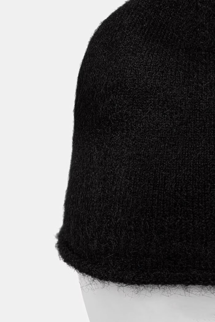 Medicine шапка beanie дамска с вълна черна