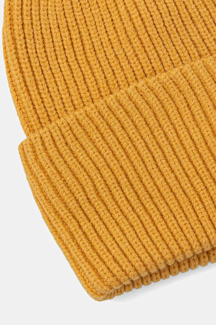 Medicine шапка beanie дамска с вискоза жълта